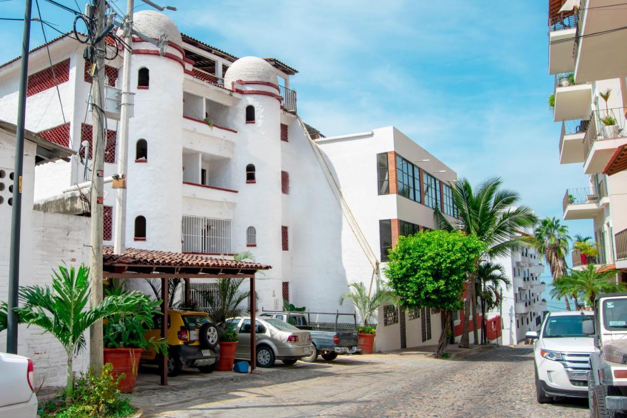 Petit Hotel Pilitas (Adults Only) Пуэрто-Вальярта Экстерьер фото