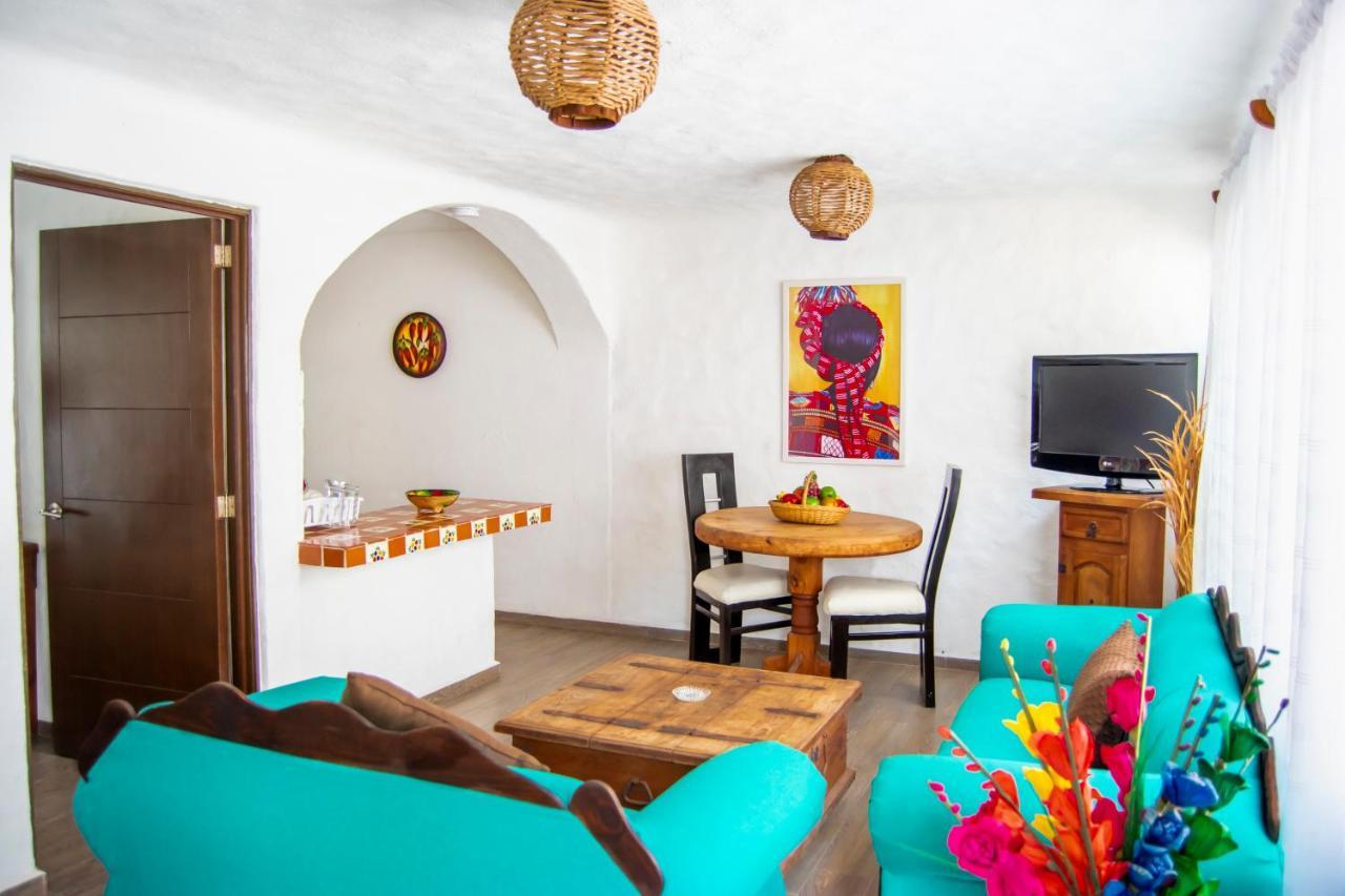 Petit Hotel Pilitas (Adults Only) Пуэрто-Вальярта Экстерьер фото